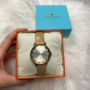 Kate Spade Watch: metro scallop three hand